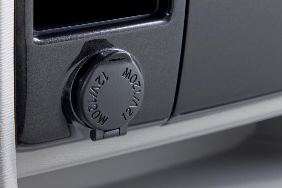  Toyota Sienna LE 2010 года  (фото 16 из 52)